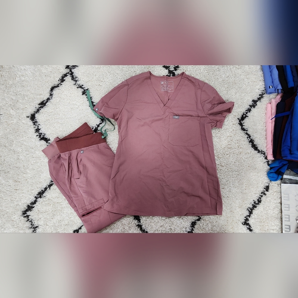 Figs scrubs set Mineral Mauve